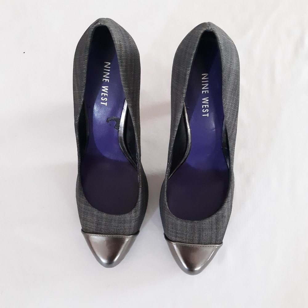 Nine West Women's High Heel Pumps - Picture 5 of 6